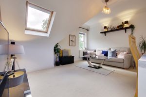 Lounge- click for photo gallery